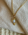 Lūma Necklace | Rainbow Moonstone