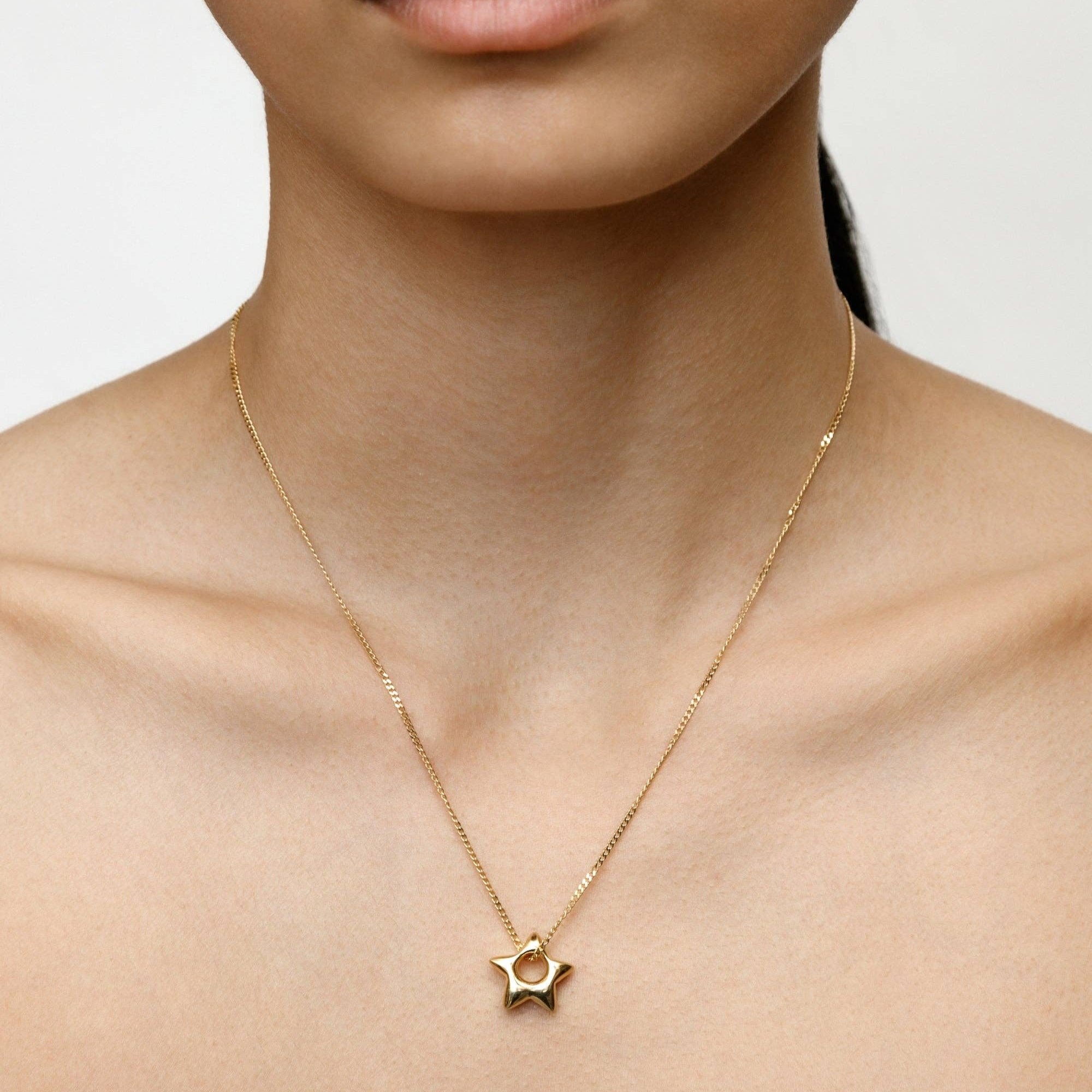 Star Necklace | Gold