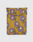 Puffy Laptop Sleeve: Daisy Chain