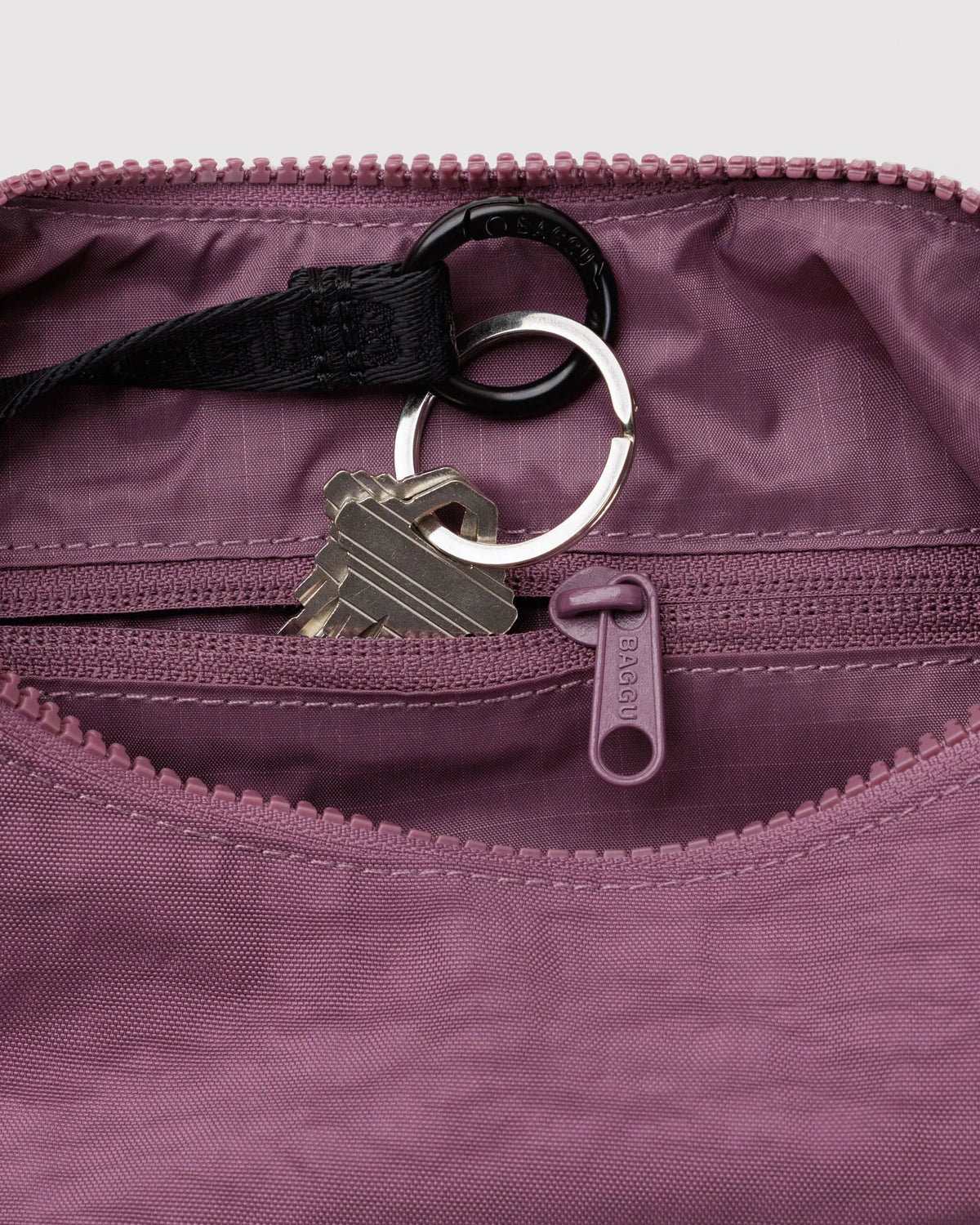 Baggu Small Crescent Bag | Wild Plum