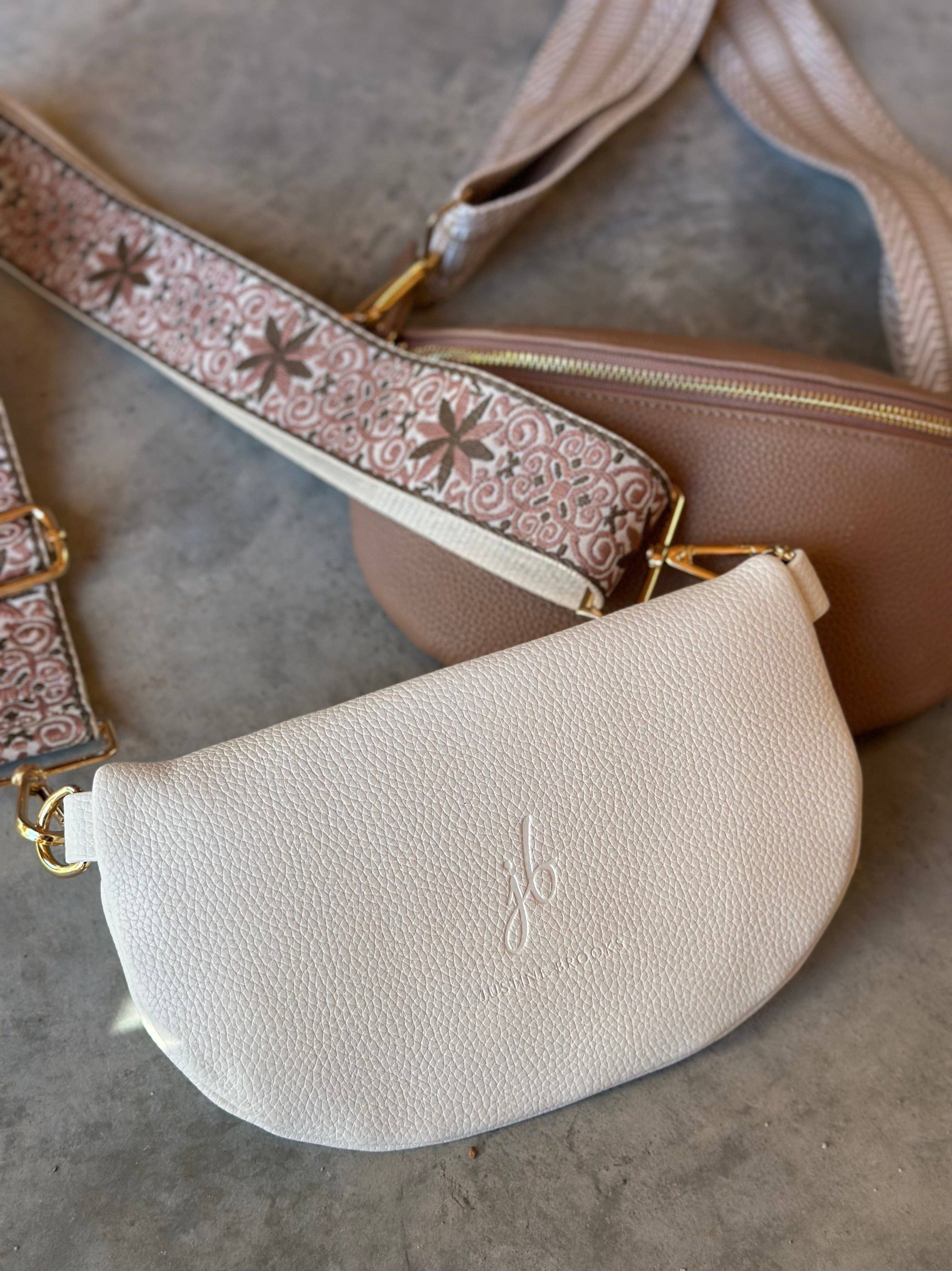 Crossbody Handbag: White Cream Leather