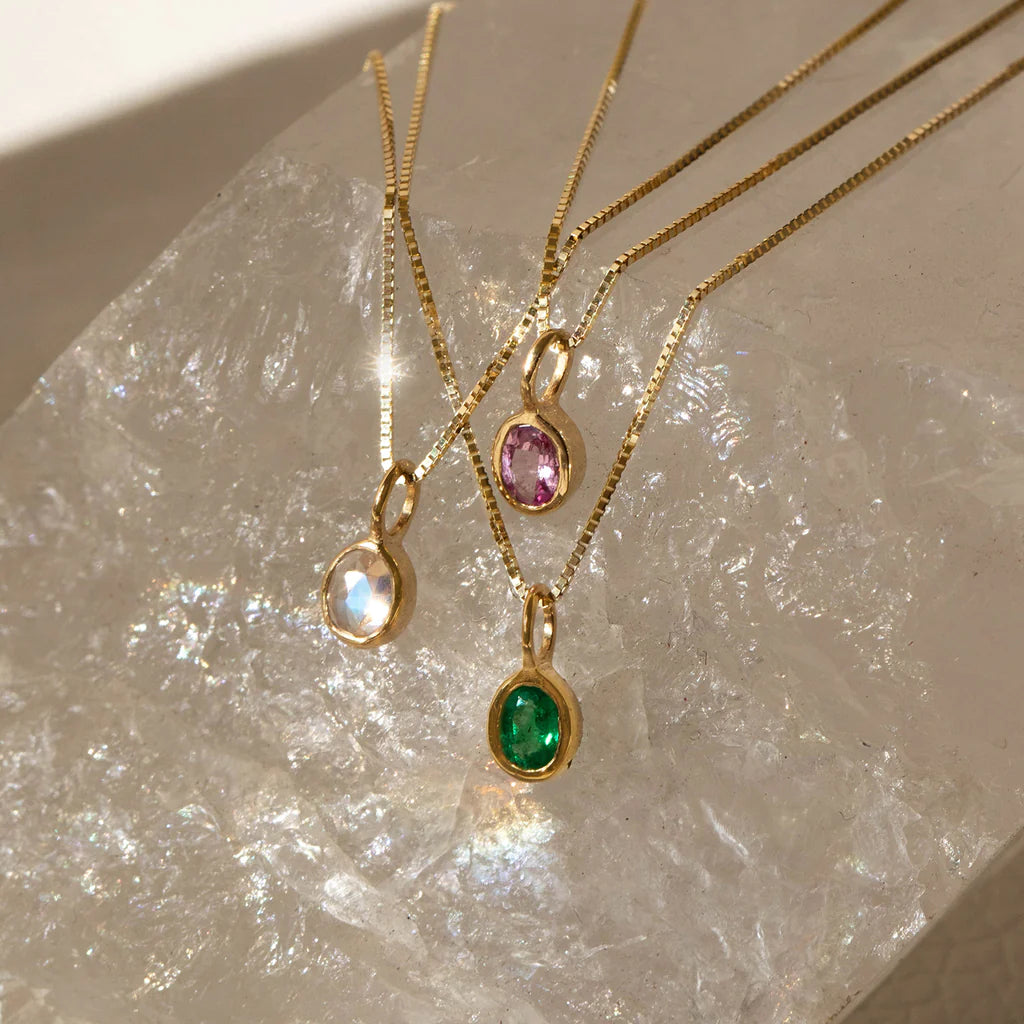 Petite Oval Necklace: Emerald | 14k