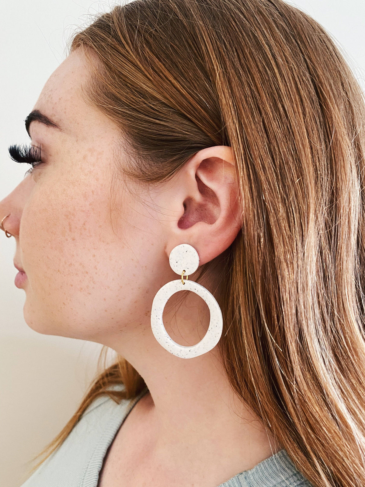 Ivy Hoop Stud Clay Earrings | Coral