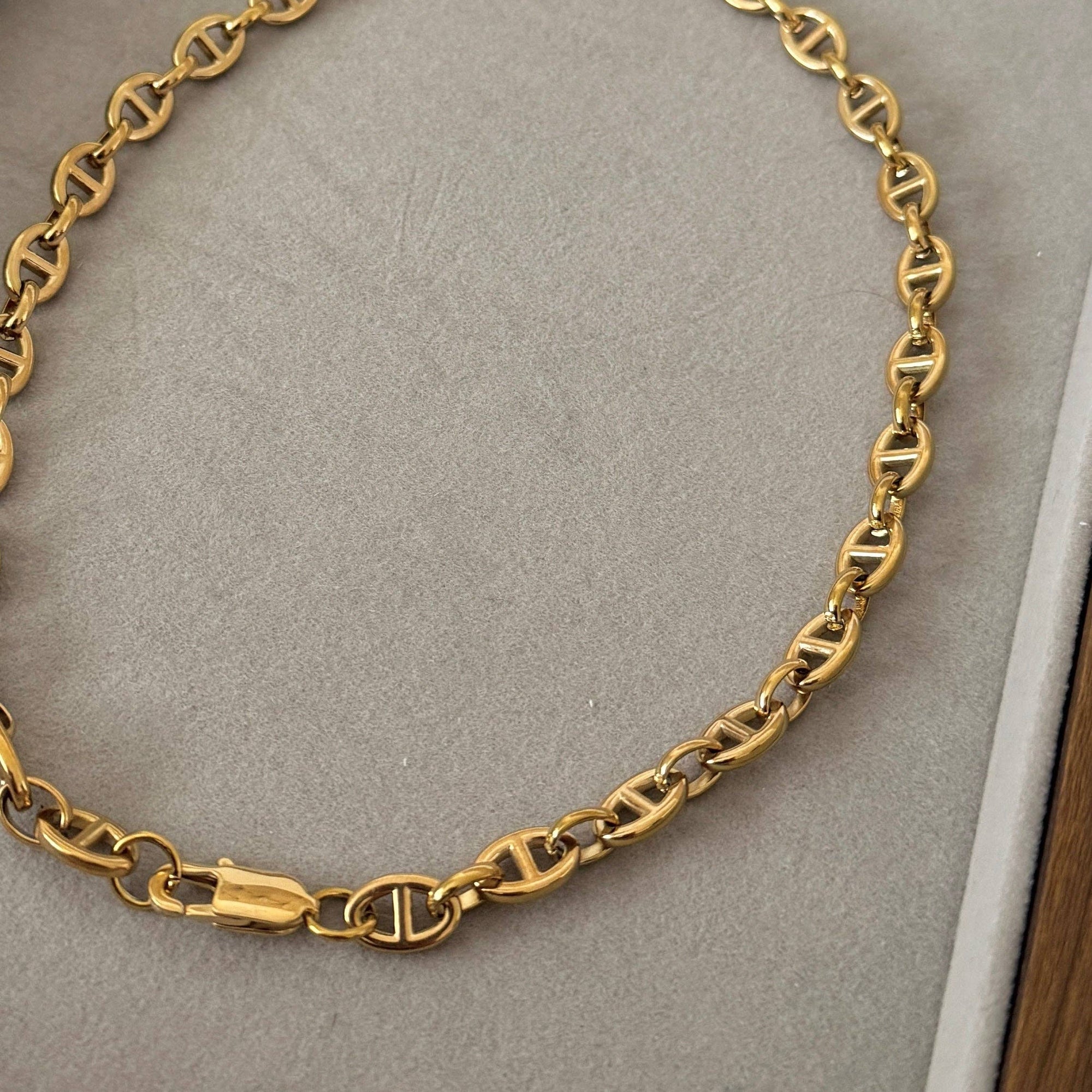 Selena Chain Necklace