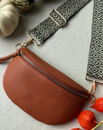 Crossbody Handbag: Rust Brown Leather