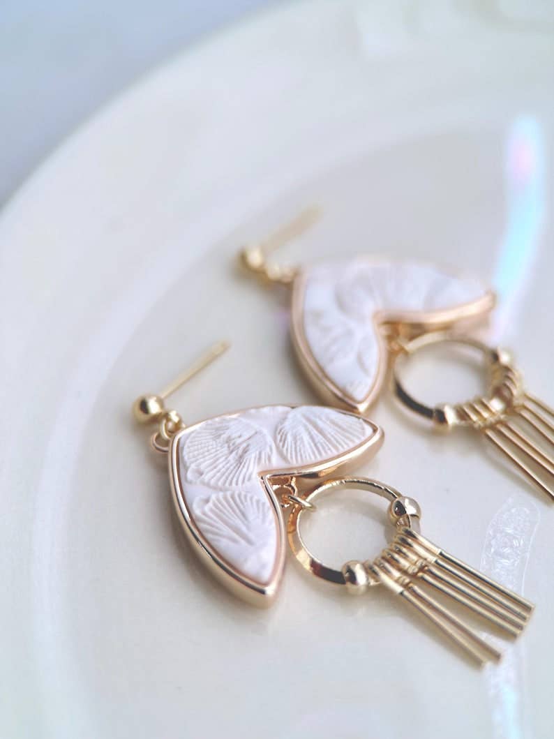 Art Deco Earrings: Ivory