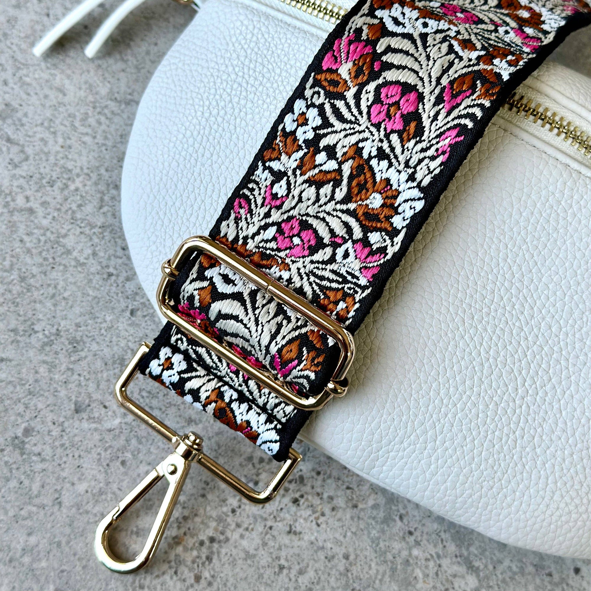 Crossbody Handbag: White Cream Leather