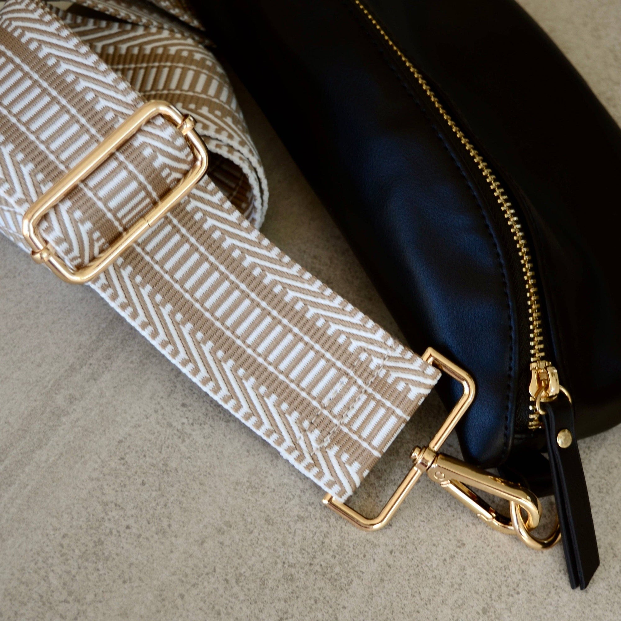Crossbody Handbag: Black Leather