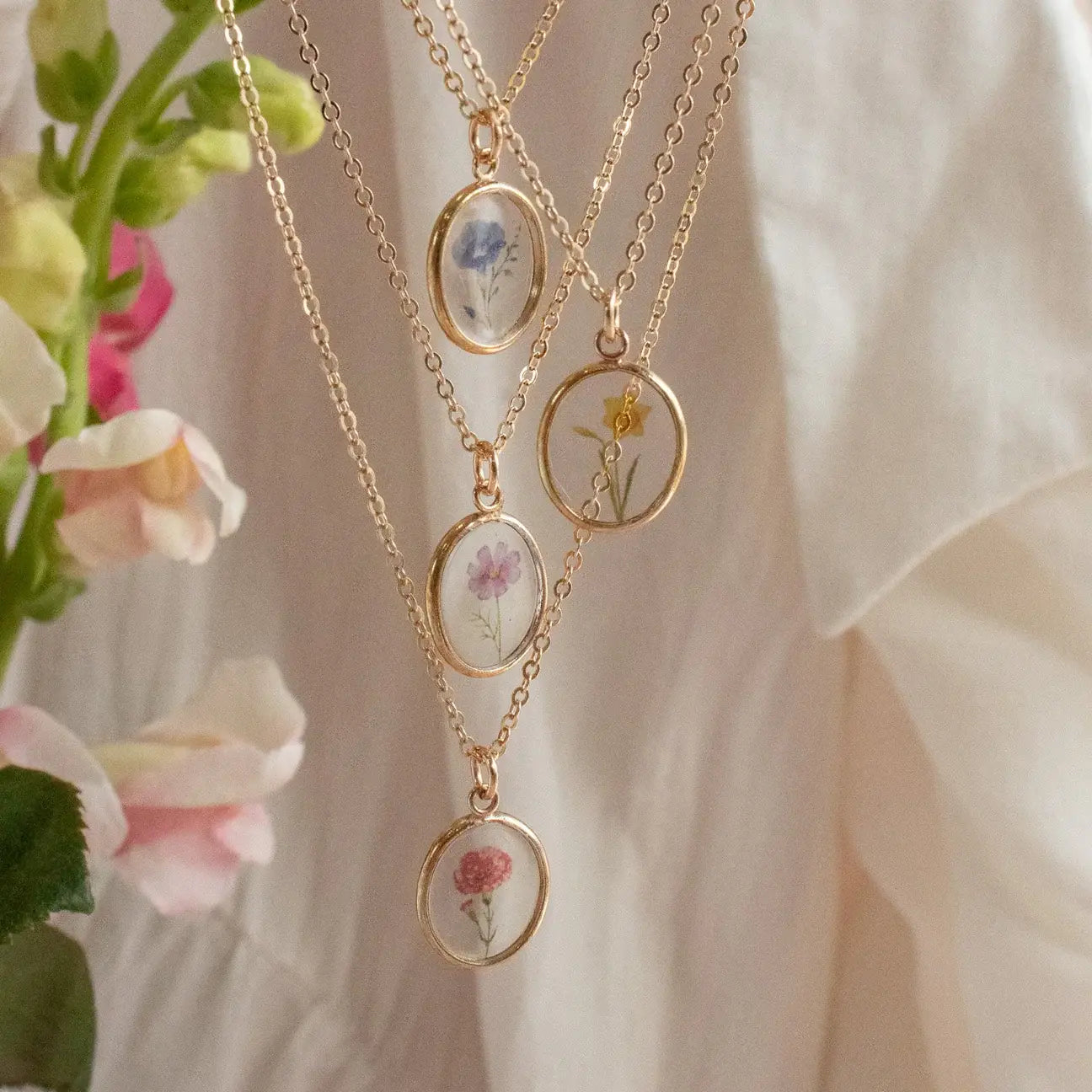 Bloom Birth Flower Necklace