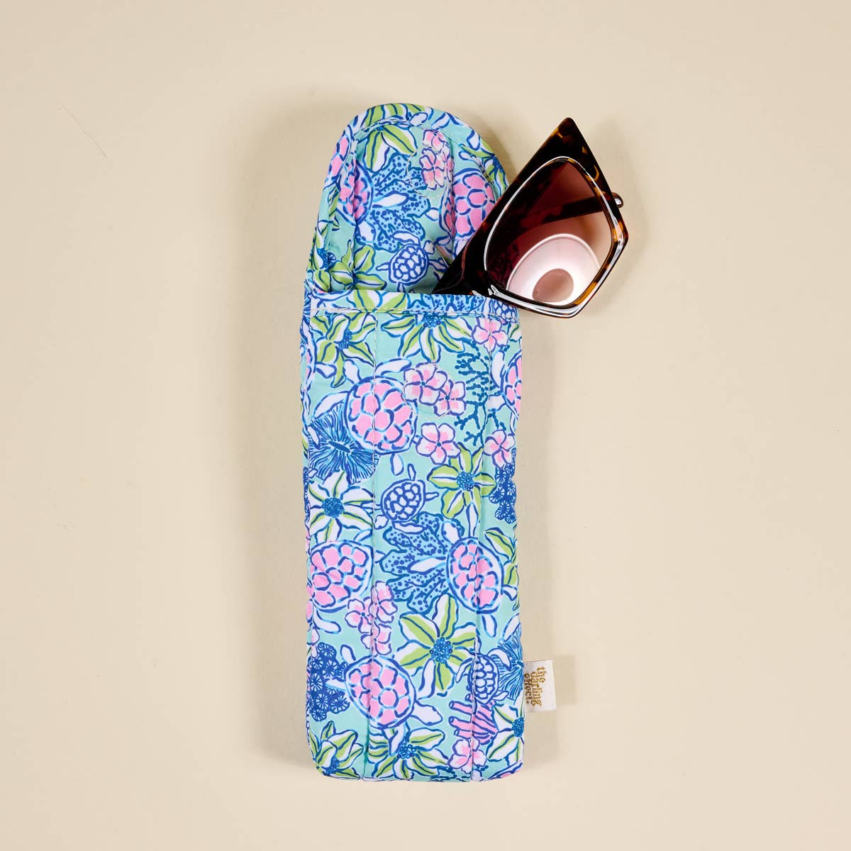 Puffy Sunglasses Case: Coastal Cove