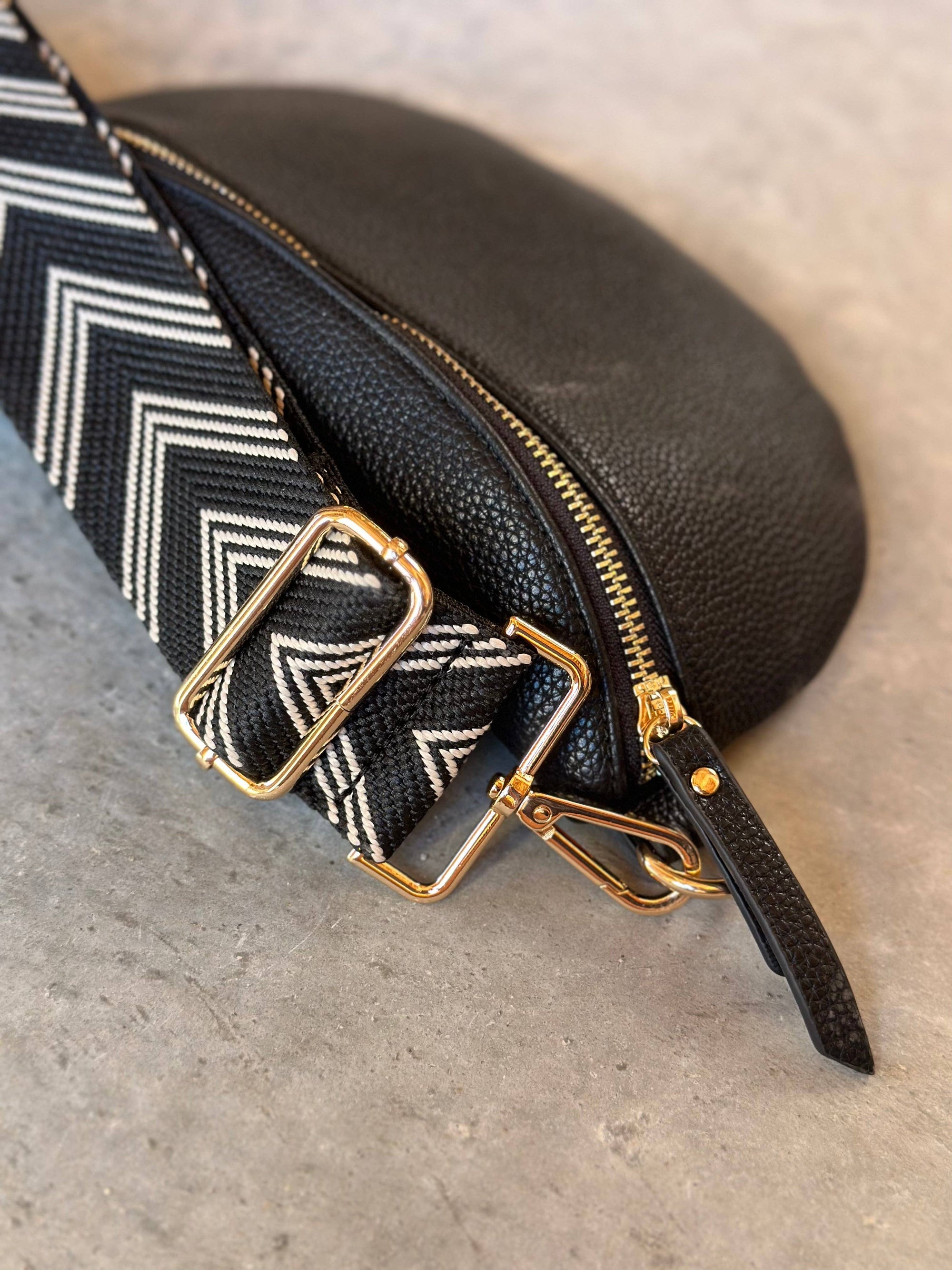 Crossbody Handbag: Black Leather