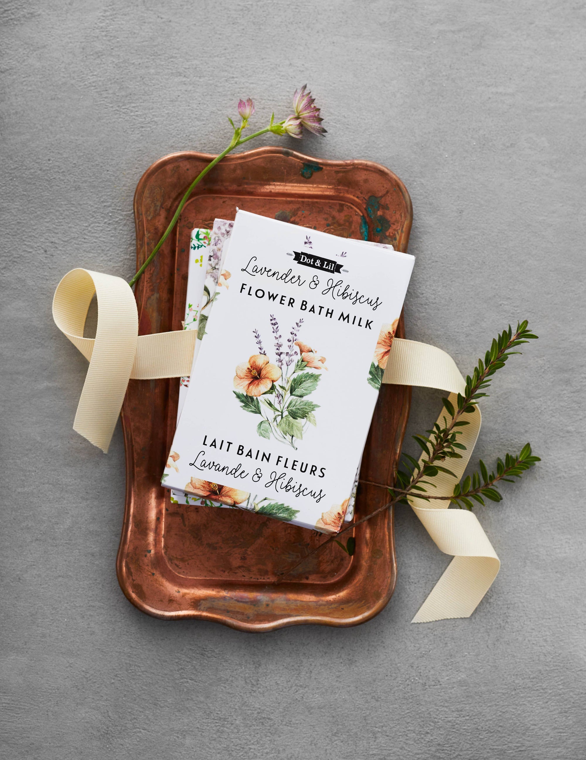 Lavender &amp; Hibiscus Flower Bath Milk Sachet