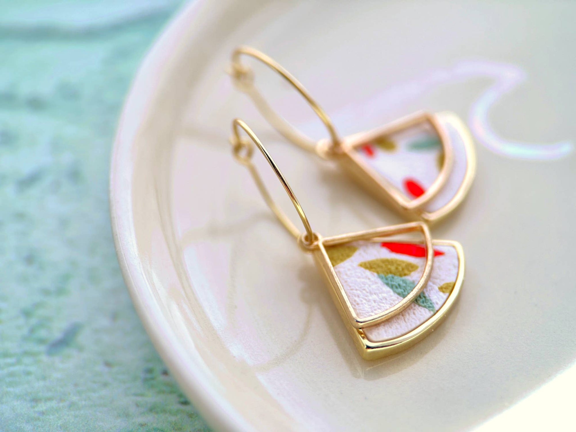 Art Deco Fan Earrings: Confetti