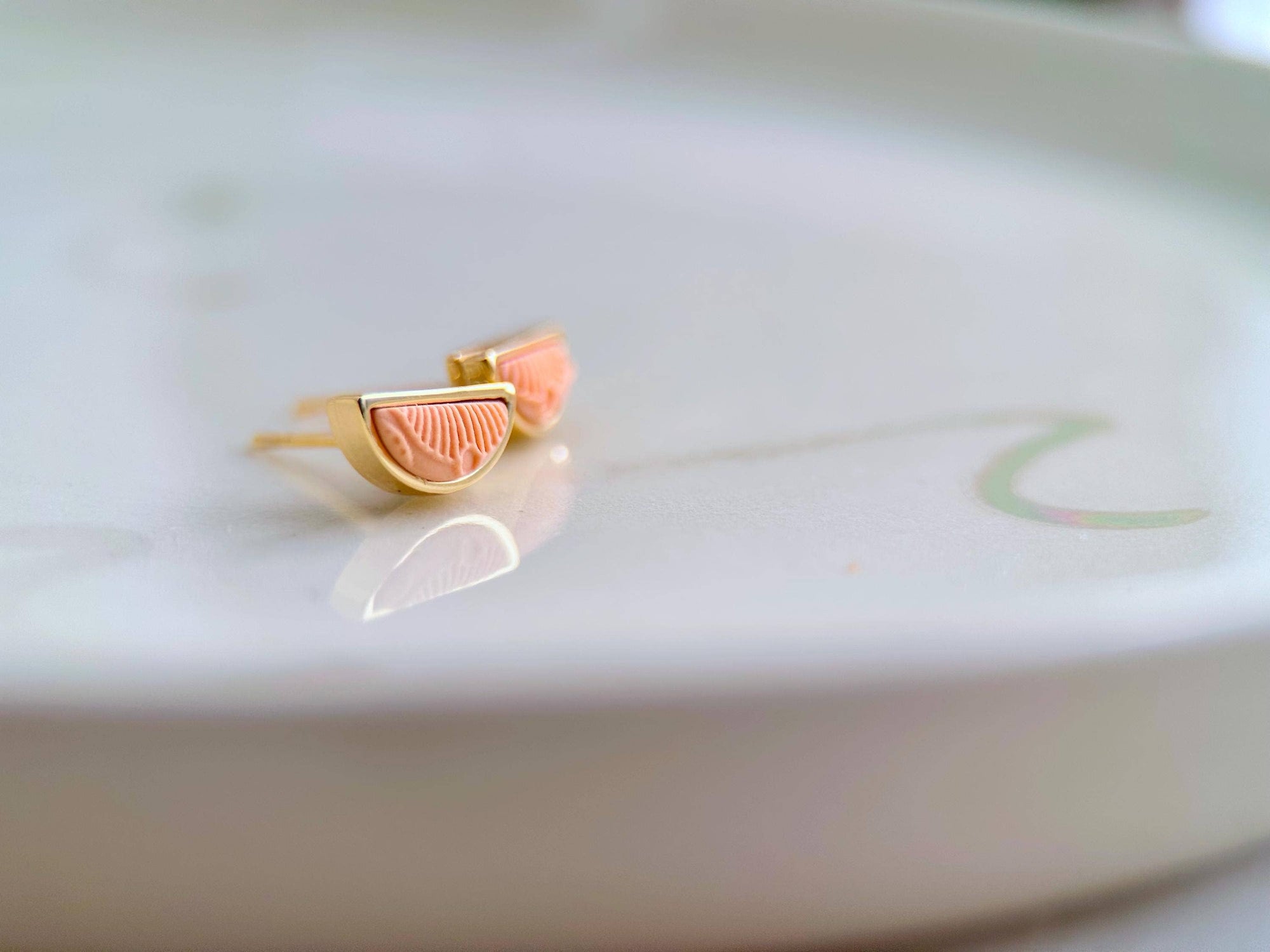 Half-Circle Stud