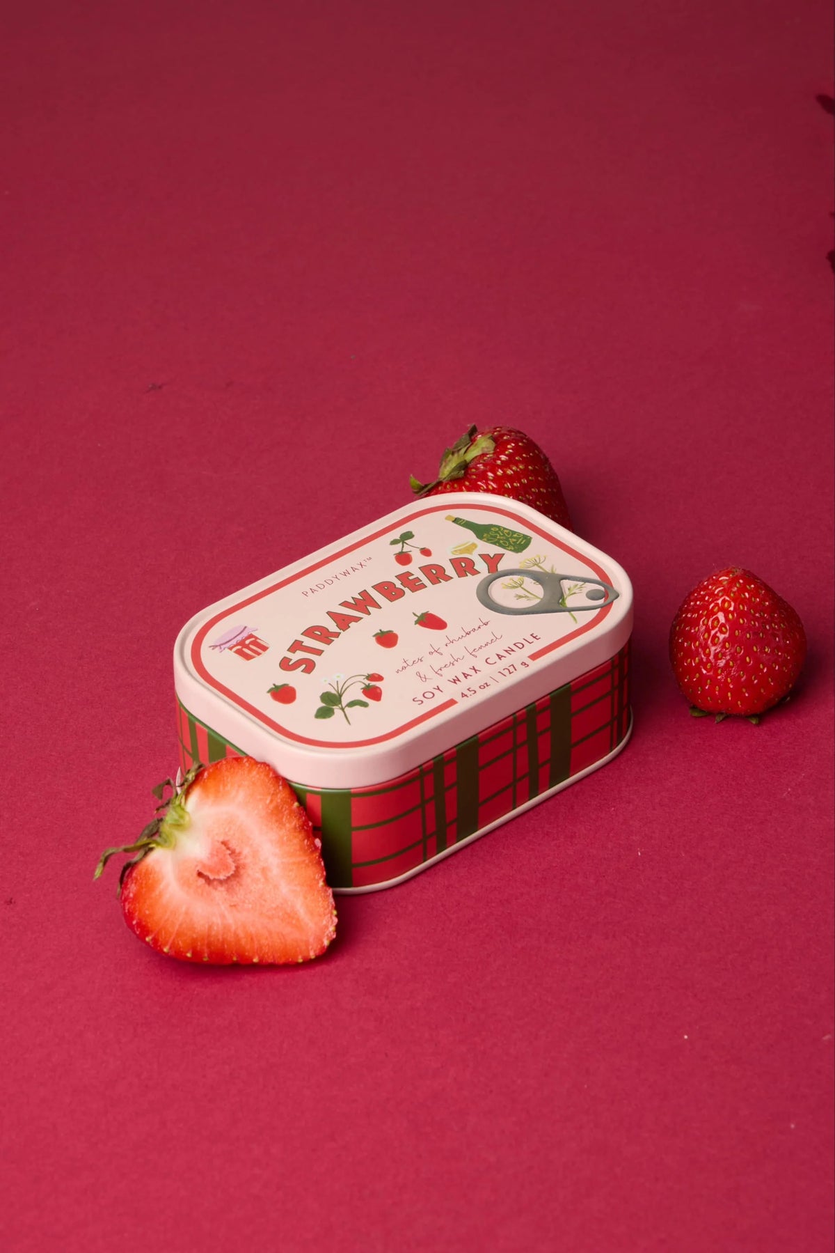Bistro 4.5 Oz Candle Tin: Strawberry