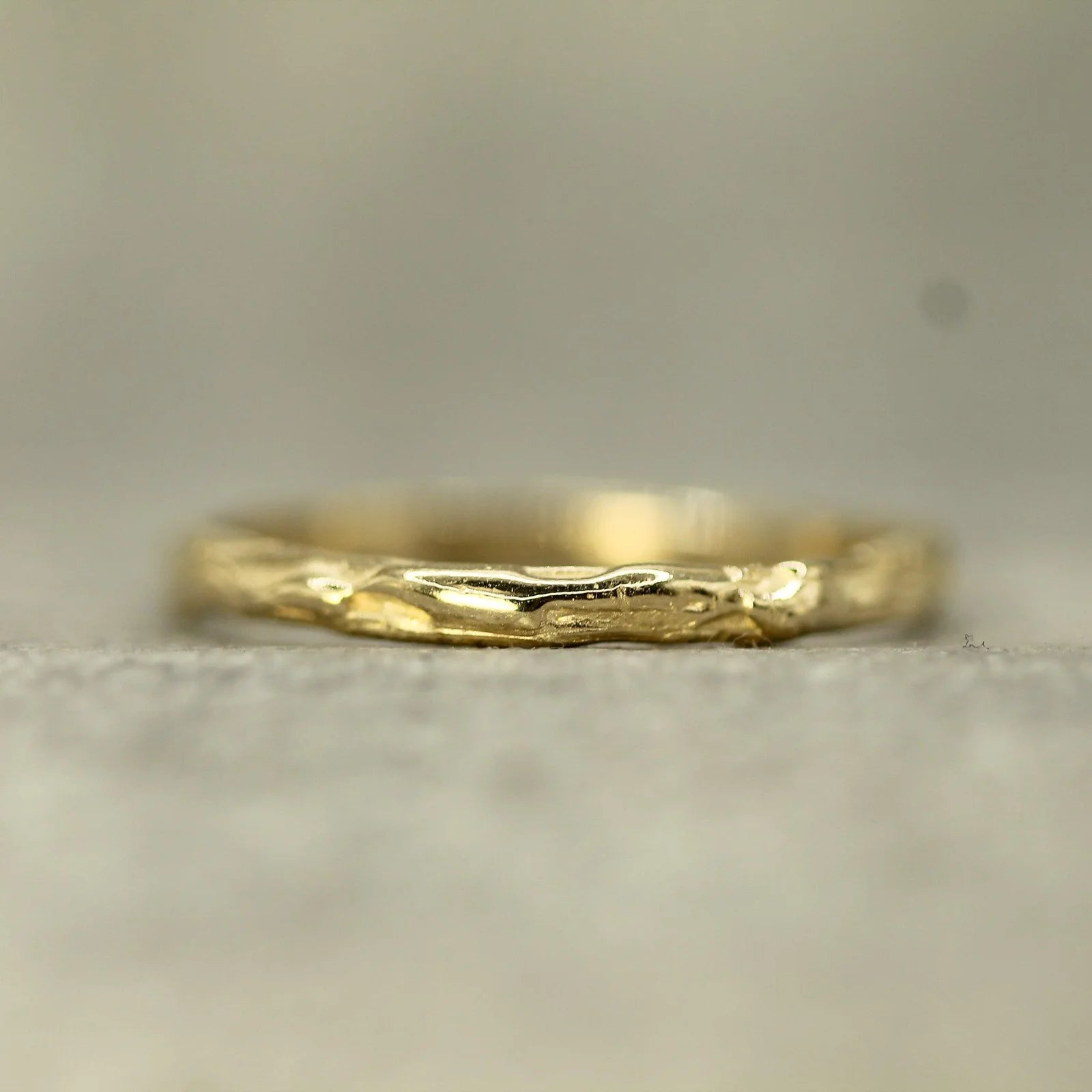 Elements Water Band | Solid Gold