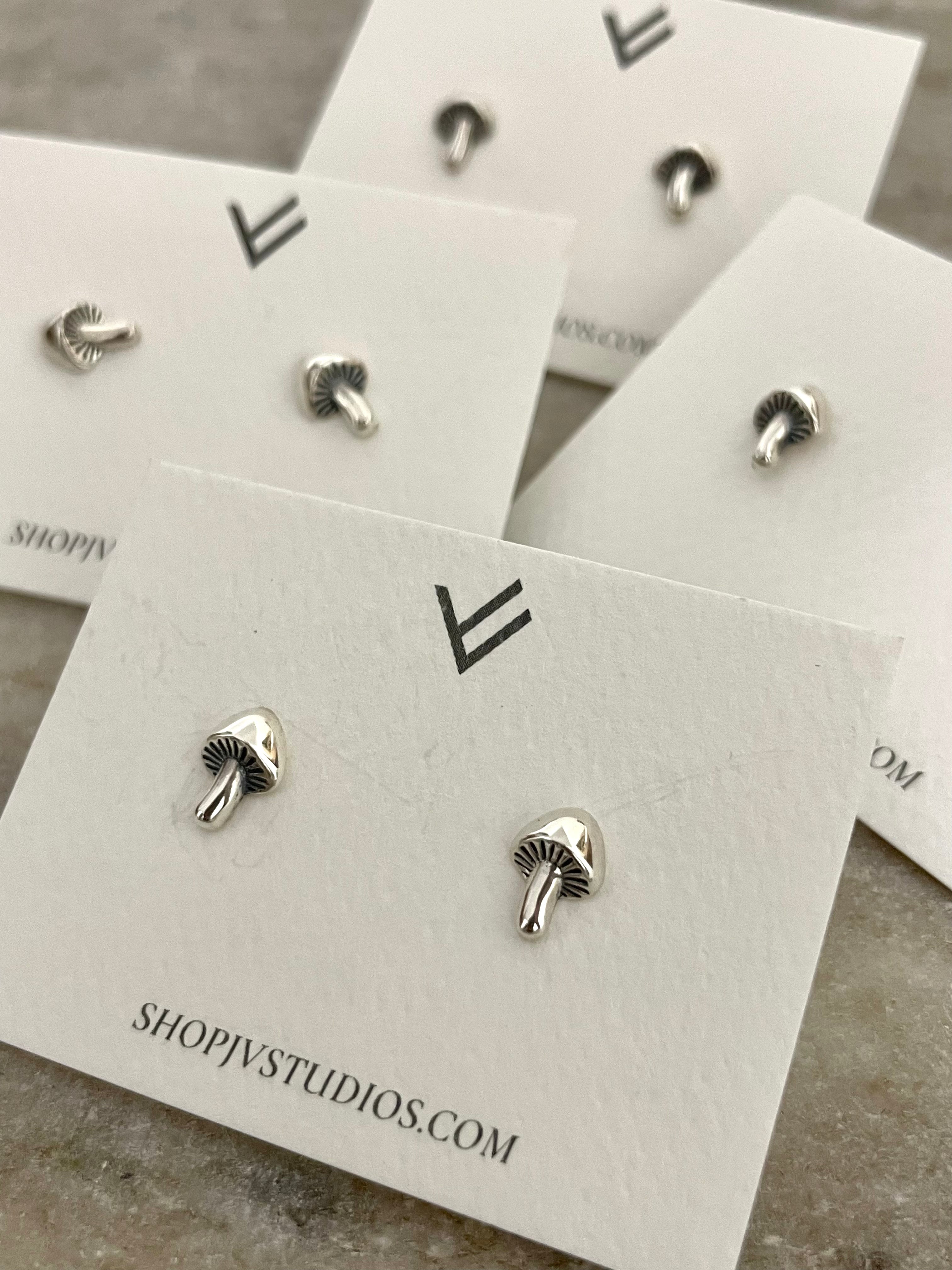 Mushroom Studs