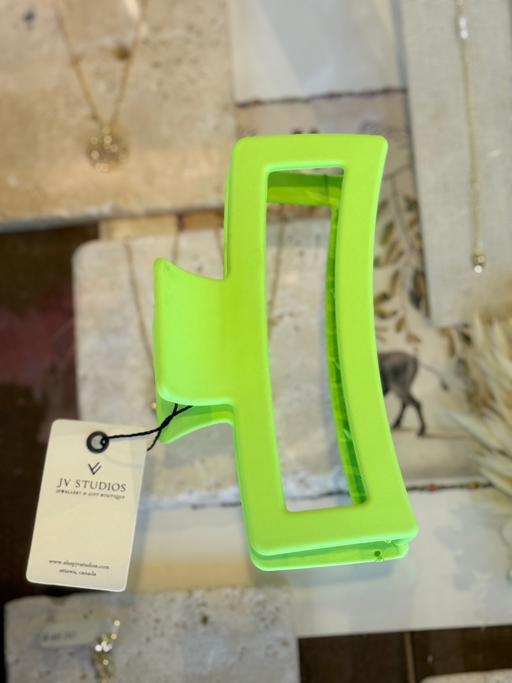 Extra Large Matte Claw Clip
