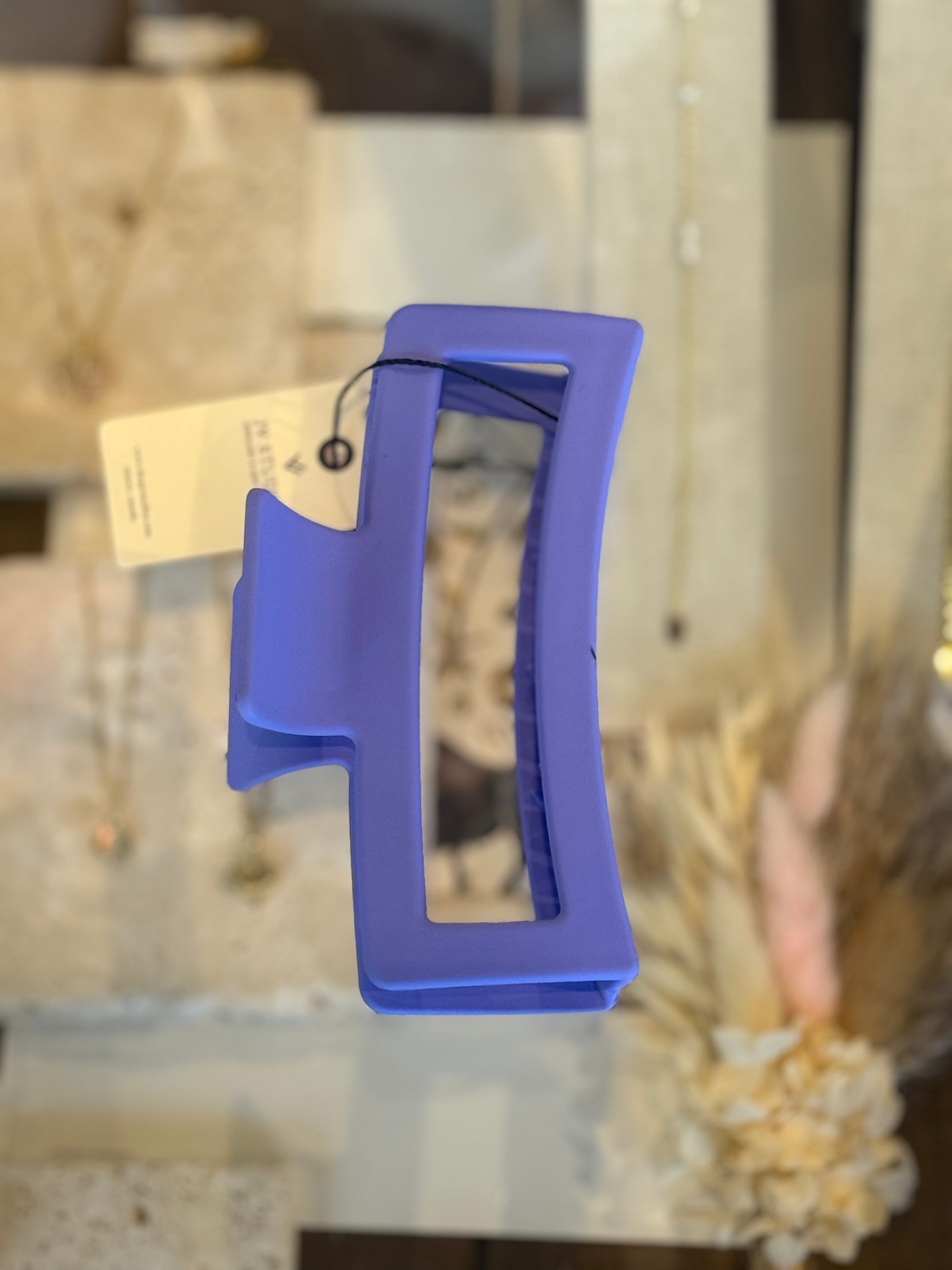 Extra Large Matte Claw Clip