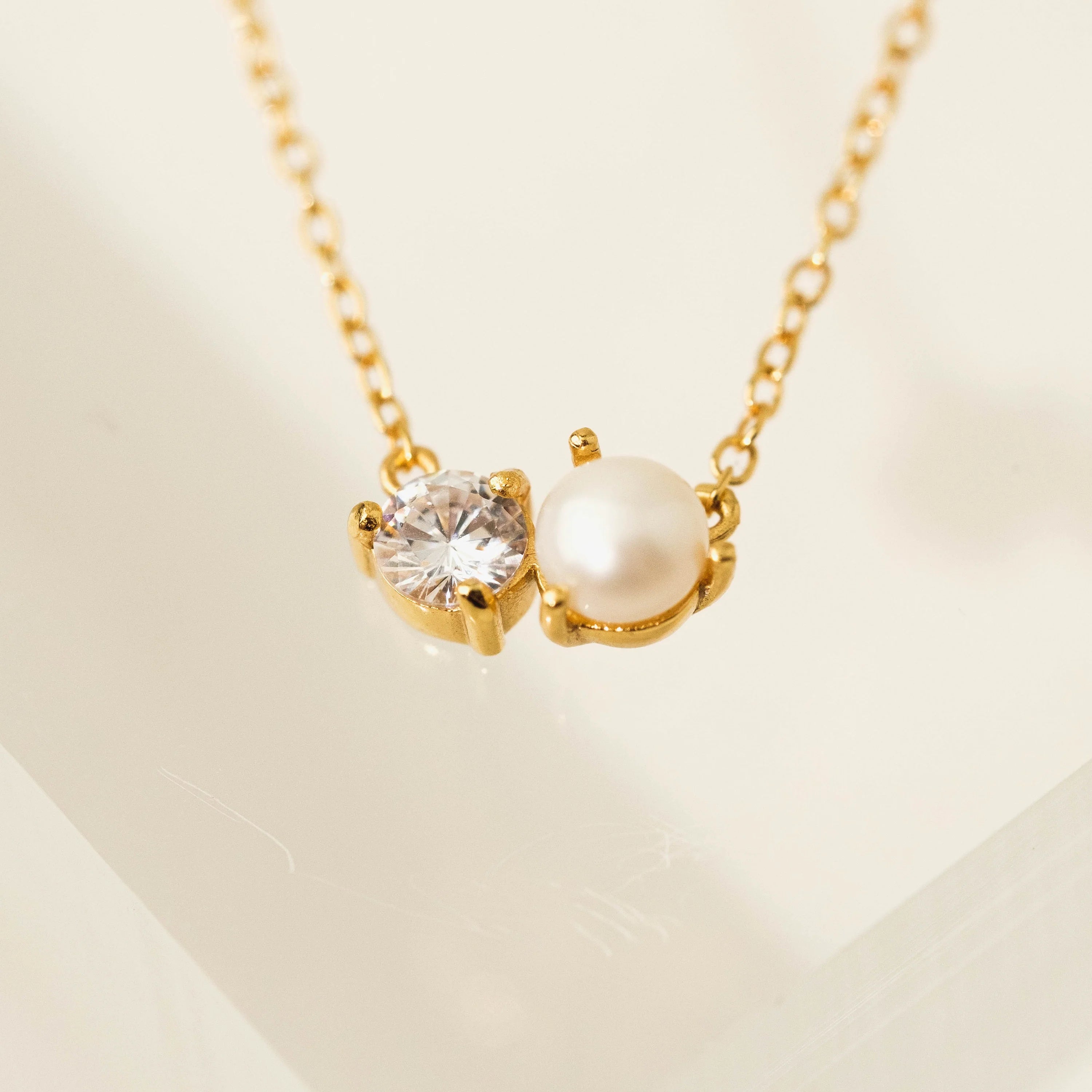 Luma Necklace: Pearl &amp; Crystal
