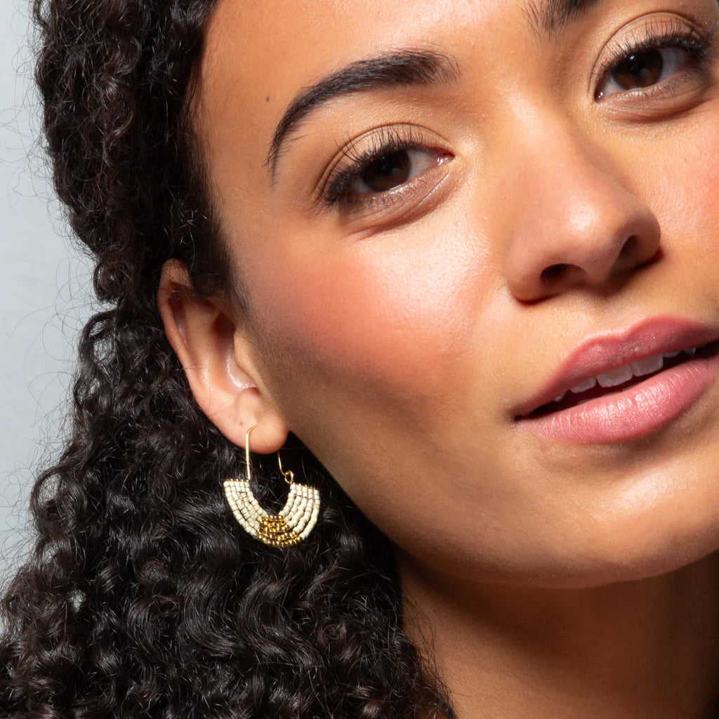 Miyuki U-Hoop Earring: Cream/Gold