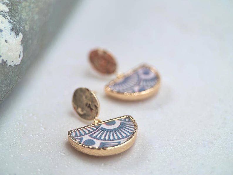 Semi-Drop Hammered Earrings