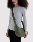 Baggu Medium Crescent Bag | Caper