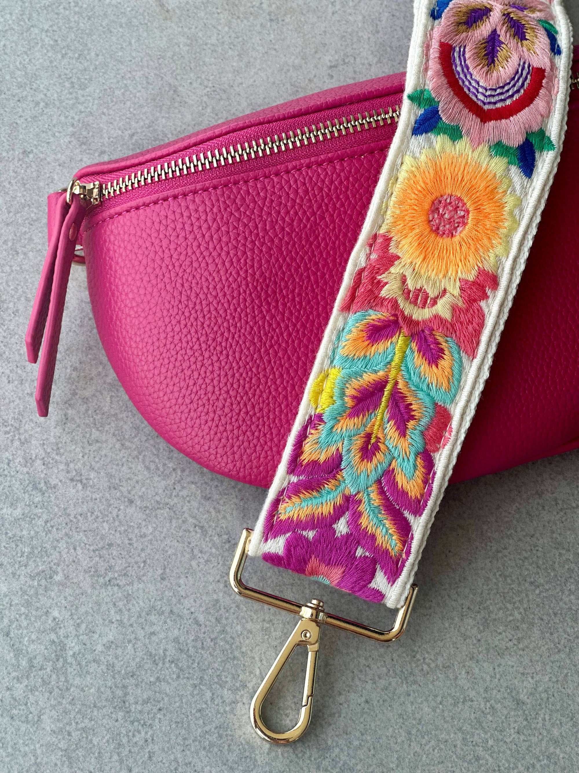 Crossbody Handbag: Pink Leather