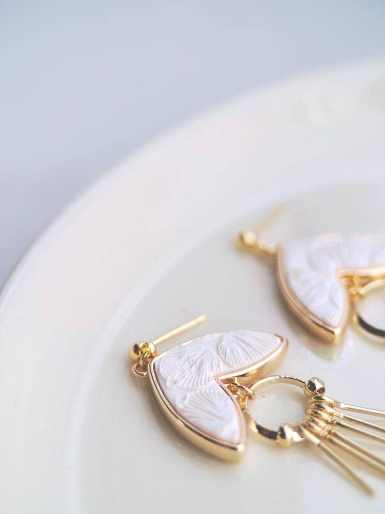 Art Deco Earrings: Ivory