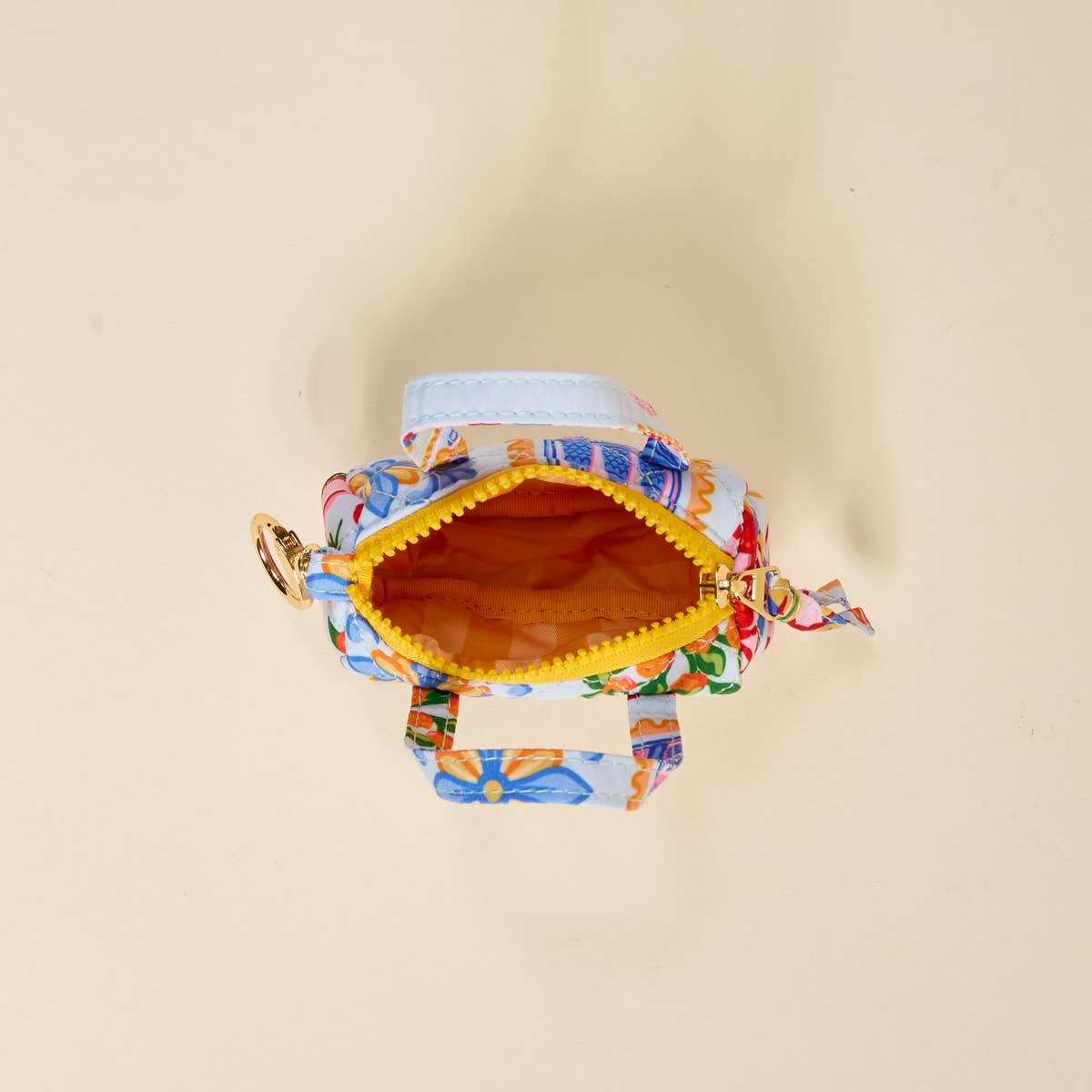 Itty Bitty Duffle Bag Charm: Ciao Bella