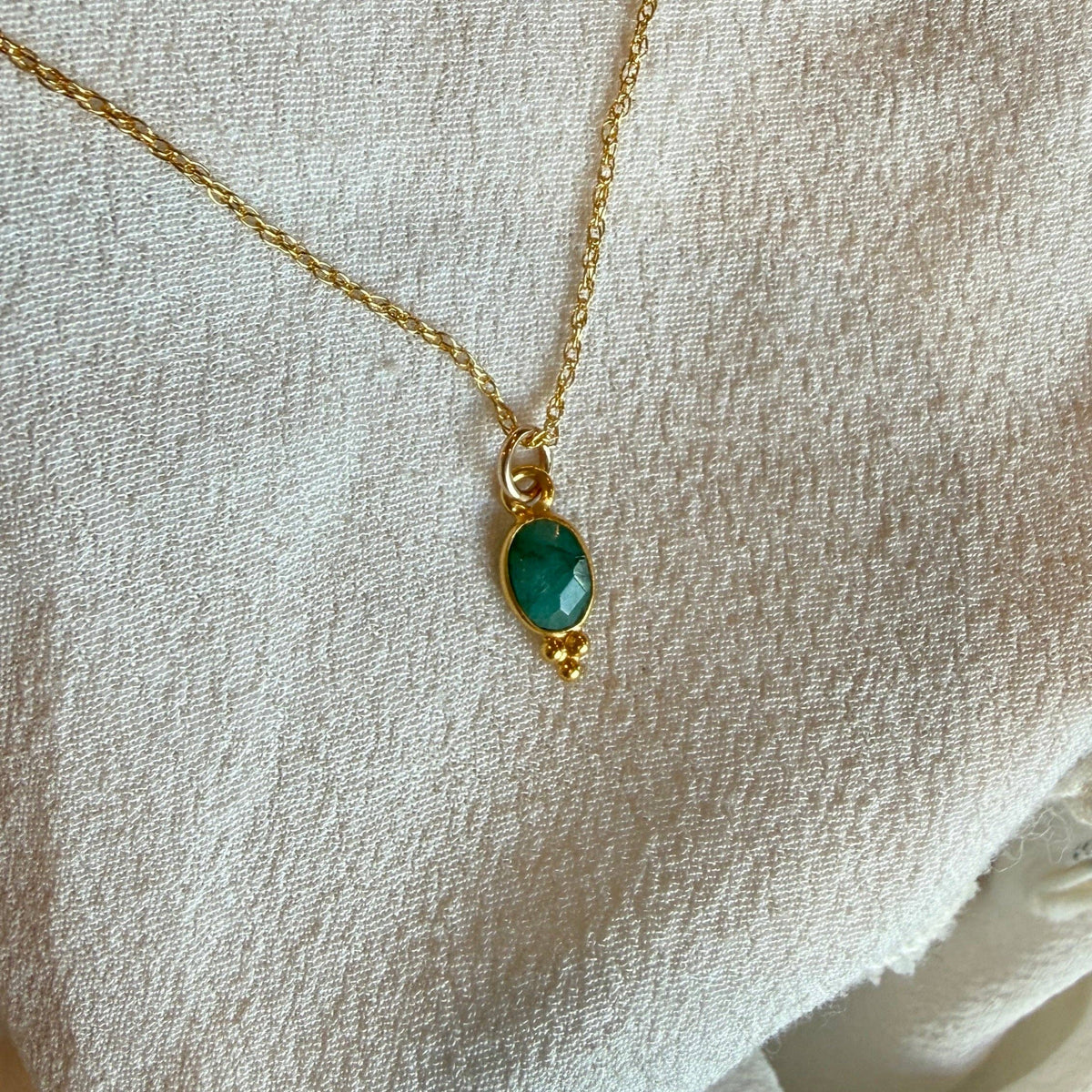 Lūma Necklace | Emerald