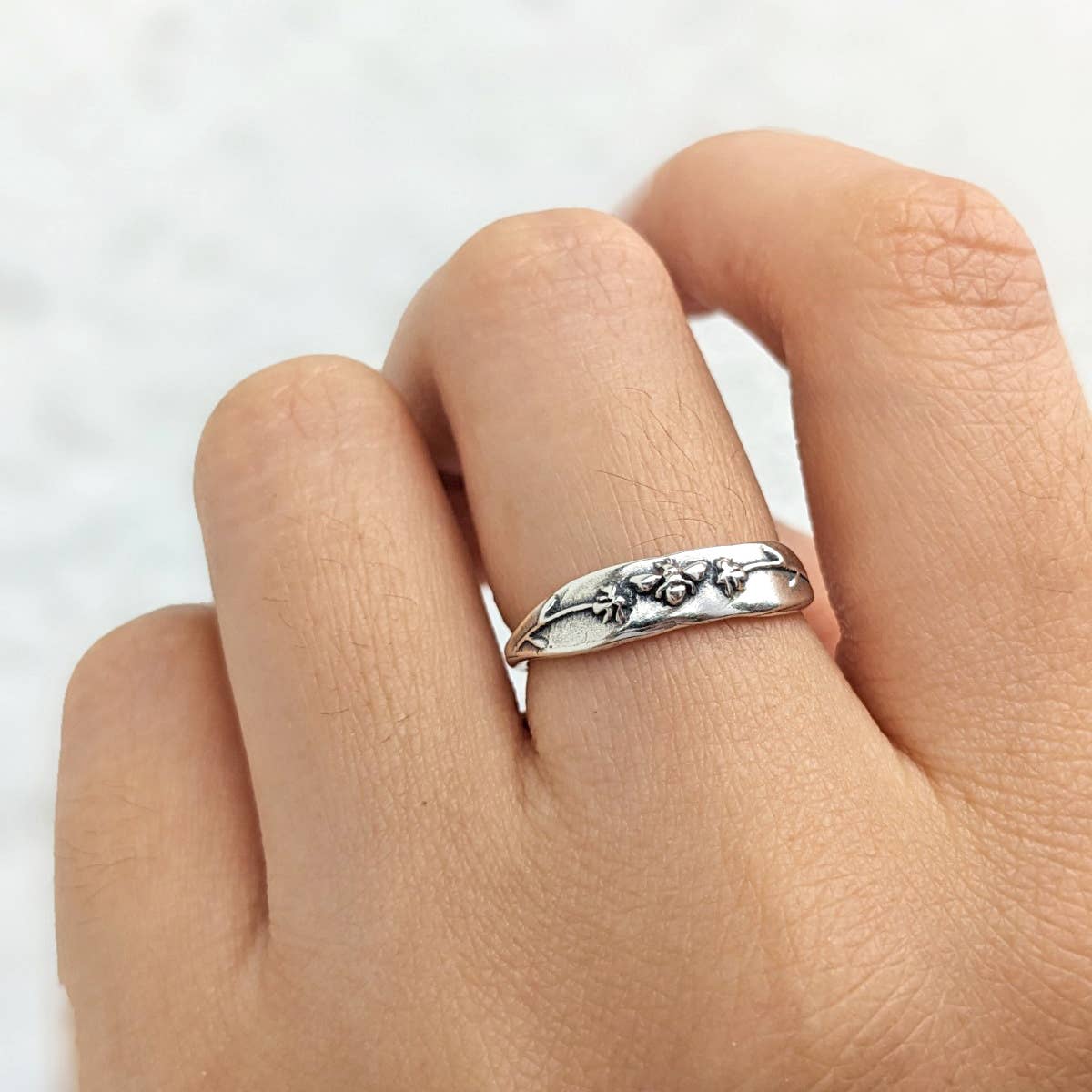 Bee in Flowers Signet Ring