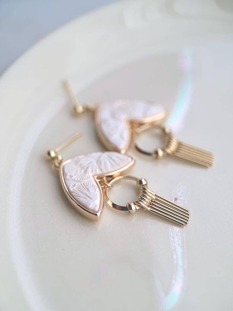 Art Deco Earrings: Ivory