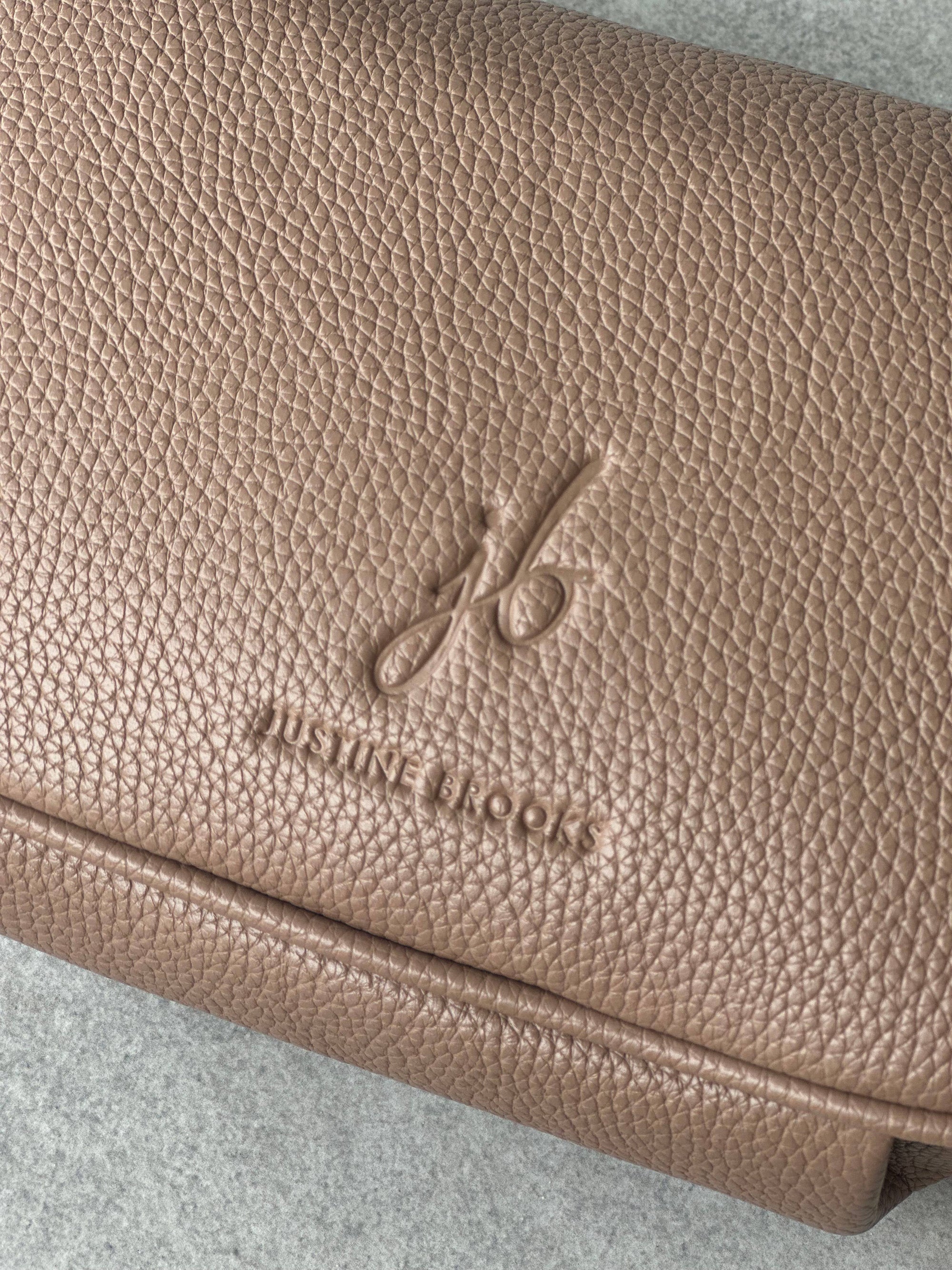 Oversized Crossbody Handbag: Tan Brown