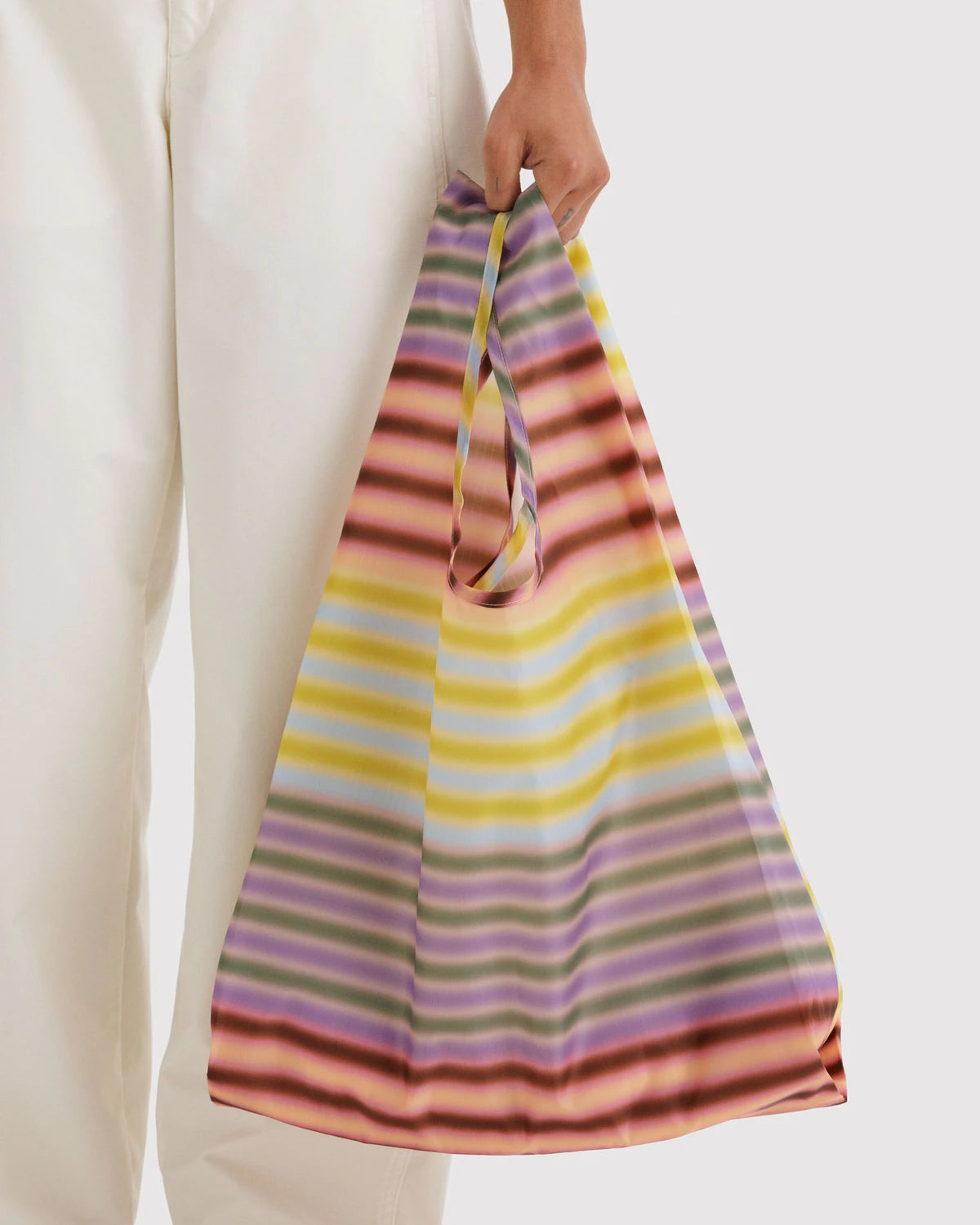 Gradient Stripe Multi Tote