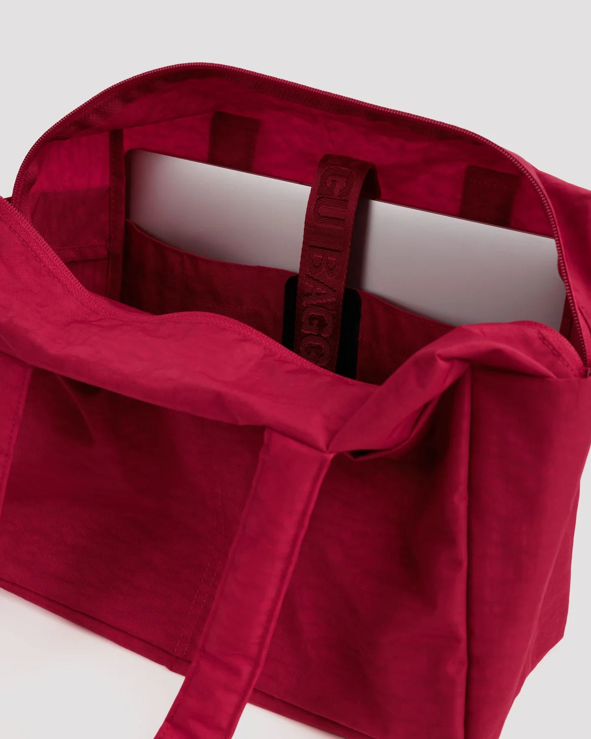 Baggu Everyday Cloud Bag | Cherry