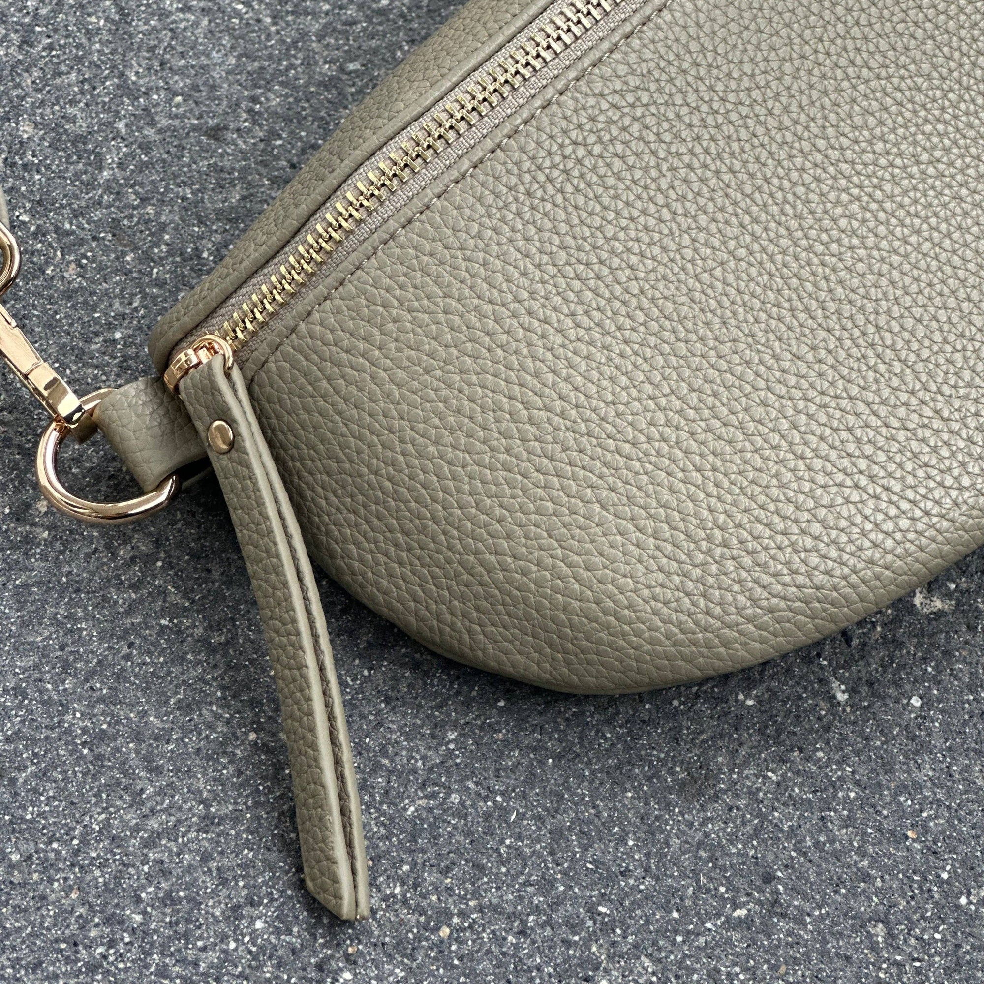 Crossbody handbag green leather purse bum bag
