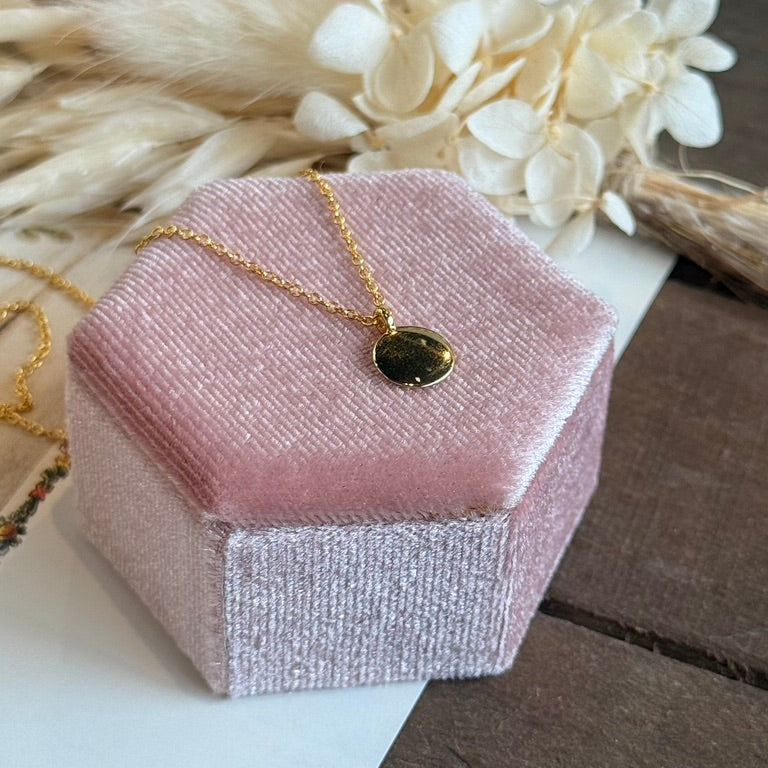 Disc Pendant Necklace