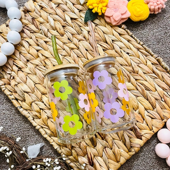 Iced Coffee Glass: Retro Flowers