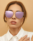 Emma Sunnies: Mirror