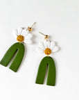 Daisy Arch Earrings: Green