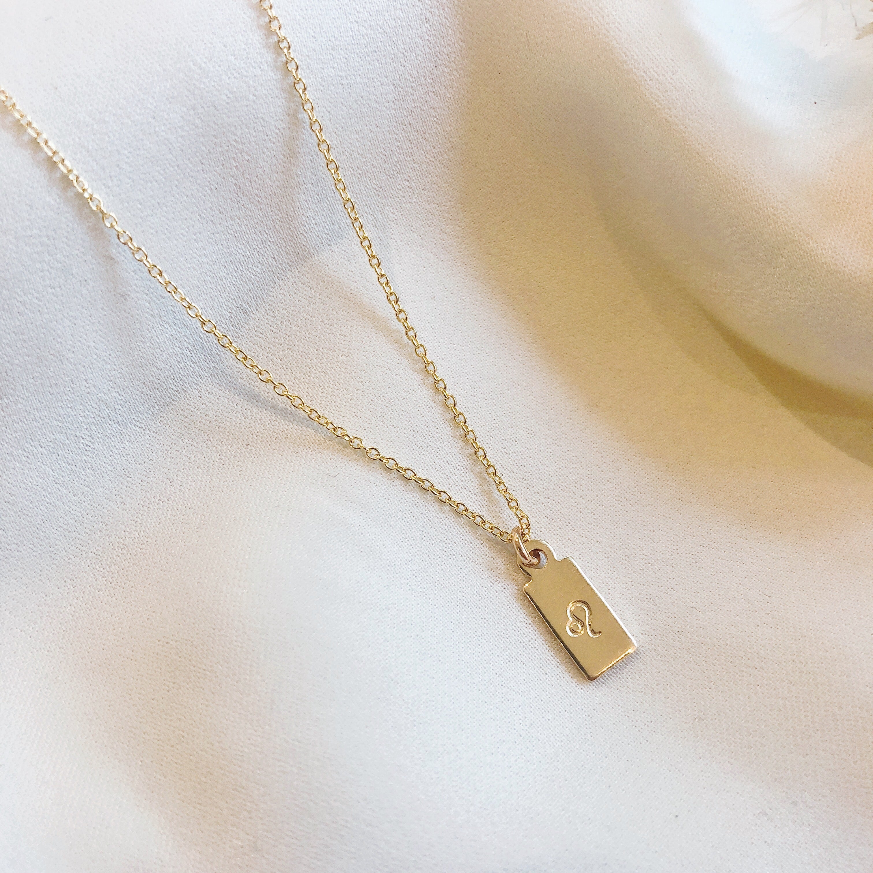 Made of Stars Zodiac Necklace | Gold