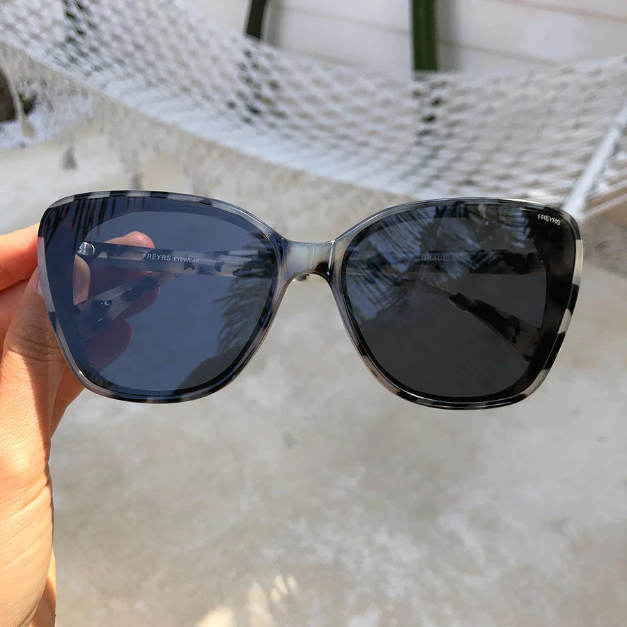 Grace Sunnies: Grey Tortoise