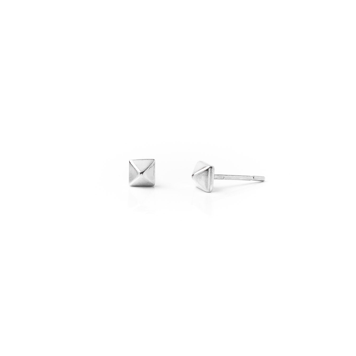 Little Pyramid Studs: Silver