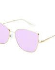 Emma Sunnies: Mirror