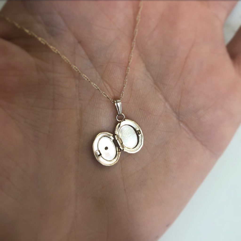 14K Gold Close To My Heart Locket | LA KAISER | JV Studios Boutique